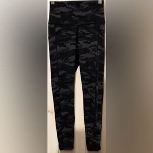 Colorfulkoala Black/Gray/Lavender Camo Print Ankle Length Yoga Leggings Sz XS